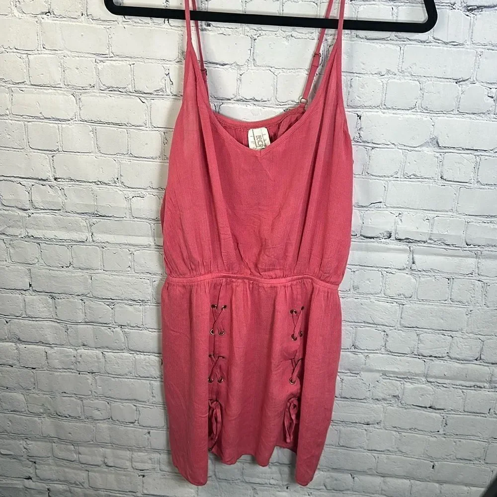 👙 Becca Pink Bathing Suit Cover-Up - Size Small 👙